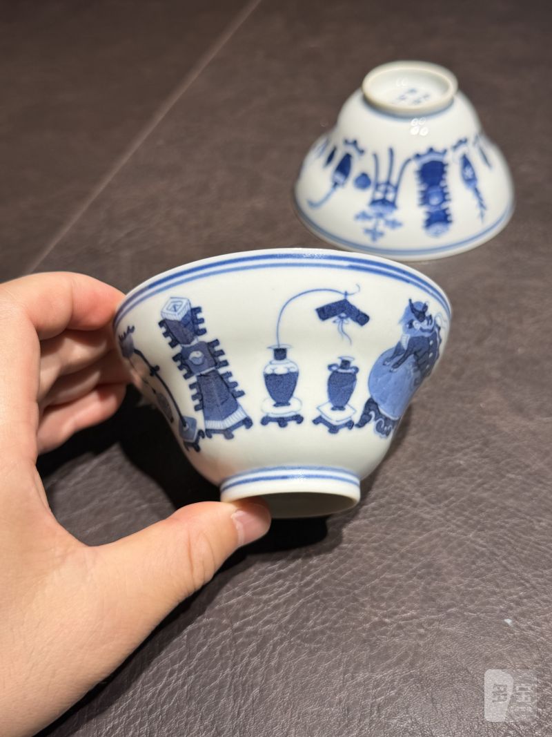 清光绪 青花清供图折腰杯一对 - 图4